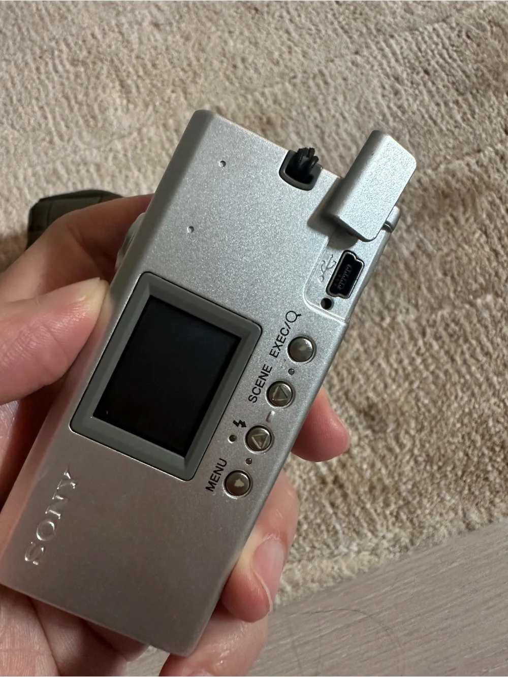 Sony Cyber-shot U camerA